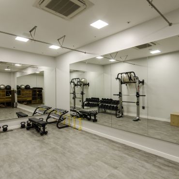 Academia By Wall